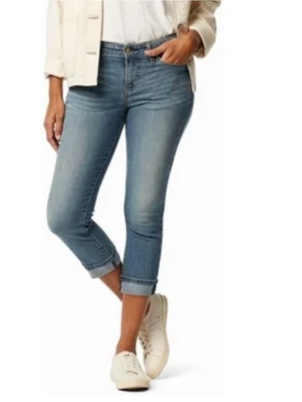 Signature by Levi Strauss Light Blue Cropped Jeans